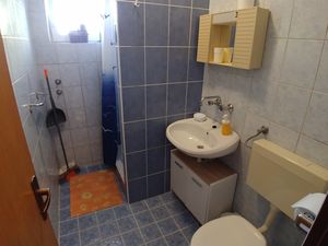 18323812-Ferienwohnung-2-Sali-300x225-3