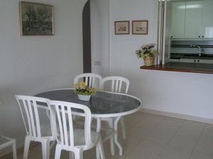 22450105-Ferienwohnung-6-Salou-300x225-4