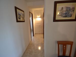 23866337-Ferienwohnung-6-Salou-300x225-3