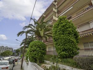 23864076-Ferienwohnung-4-Salou-300x225-5