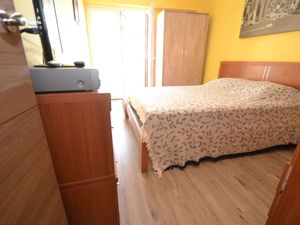 23866777-Ferienwohnung-4-Salou-300x225-1