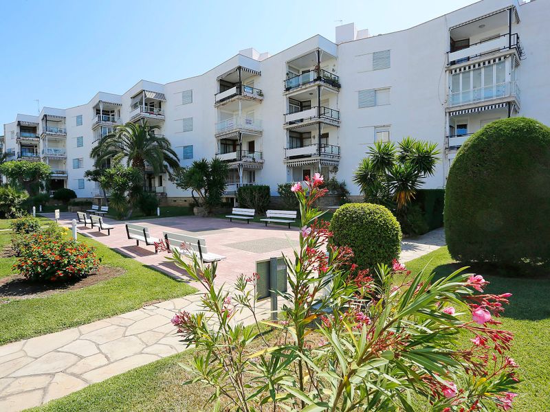 23868424-Ferienwohnung-6-Salou-800x600-0