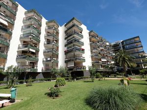 23845637-Ferienwohnung-4-Salou-300x225-0