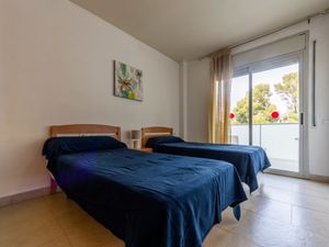 23861119-Ferienwohnung-4-Salou-300x225-2