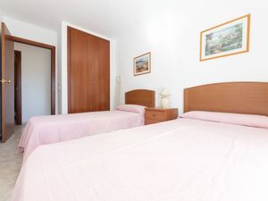 23855678-Ferienwohnung-4-Salou-300x225-1