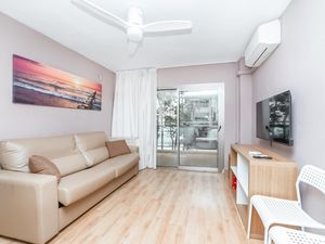 24053343-Ferienwohnung-4-Salou-300x225-2