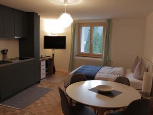 23833548-Ferienwohnung-2-Samedan-300x225-1