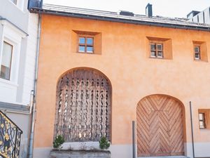 19195227-Ferienwohnung-6-Samedan-300x225-1