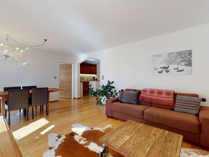 Ferienwohnung für 2 Personen in Samedan