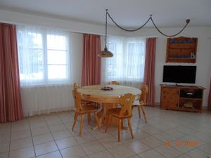 23986975-Ferienwohnung-5-Samedan-300x225-2