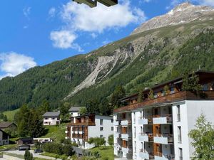 23540894-Ferienwohnung-5-Samedan-300x225-1