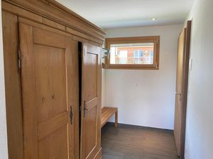 23540894-Ferienwohnung-5-Samedan-300x225-3