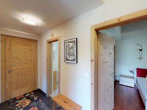 23324410-Ferienwohnung-5-Samedan-300x225-4