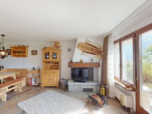 23324420-Ferienwohnung-4-Samedan-300x225-2