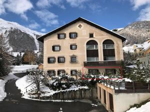 23537327-Ferienwohnung-4-Samedan-300x225-1