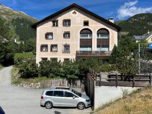 23537327-Ferienwohnung-4-Samedan-300x225-4