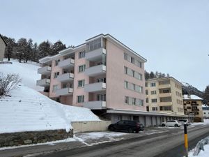 23540899-Ferienwohnung-4-Samedan-300x225-2