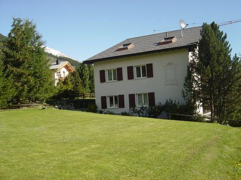 23537338-Ferienwohnung-5-Samedan-800x600-0