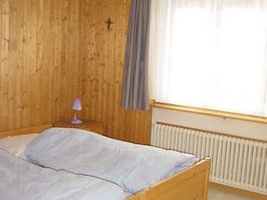 23537338-Ferienwohnung-5-Samedan-300x225-3