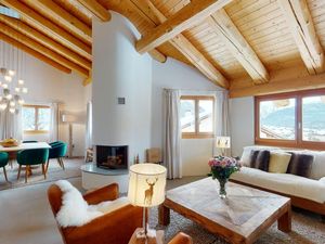 23351635-Ferienwohnung-6-Samedan-300x225-3