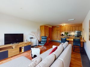 23496983-Ferienwohnung-2-Samedan-300x225-3