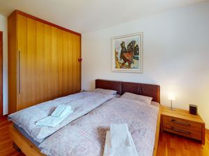 23496983-Ferienwohnung-2-Samedan-300x225-5