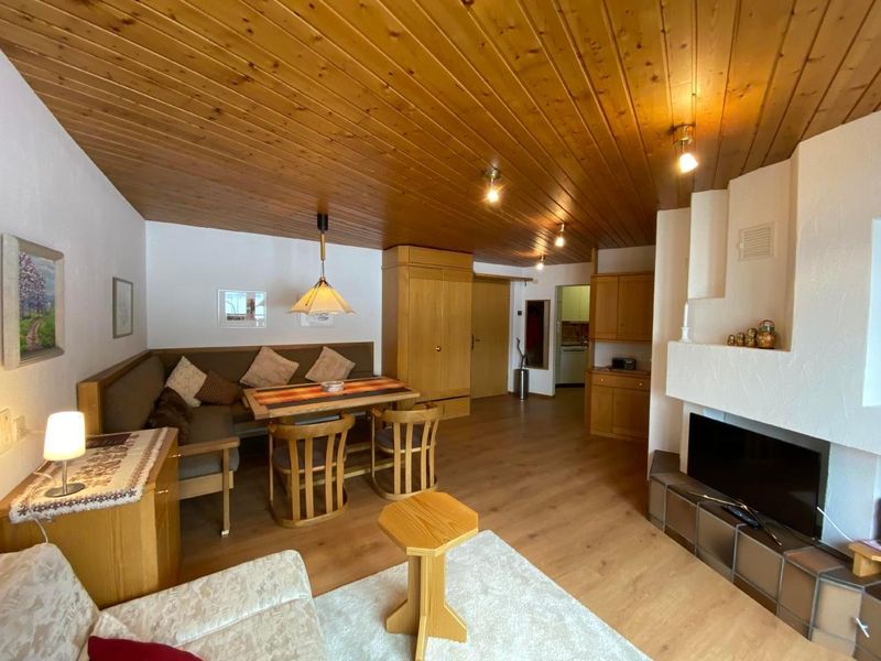 23540885-Ferienwohnung-2-Samedan-800x600-0