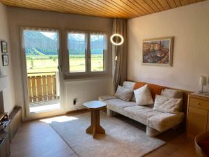 23540885-Ferienwohnung-2-Samedan-300x225-5