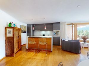 23675775-Ferienwohnung-4-Samedan-300x225-3