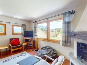 23675929-Ferienwohnung-6-Samedan-300x225-3