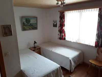 Schlafzimmer 2