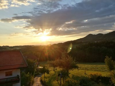 Sonnenaufgang auf dem Balkon