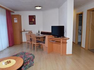 23527638-Ferienwohnung-4-Samnaun-300x225-1