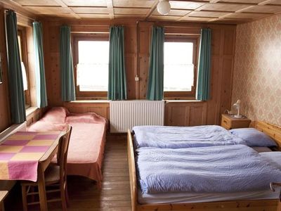 Schlafzimmer 1