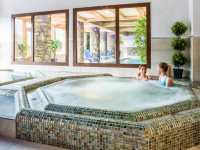 hot-tub
