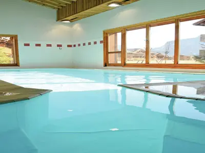PoolOfHouse