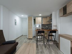 23342306-Ferienwohnung-3-San Bartolomé de Tirajana-300x225-1