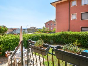 23754526-Ferienwohnung-5-San Bartolomeo Al Mare-300x225-4