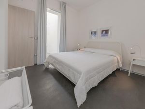 23741387-Ferienwohnung-4-San Cataldo-300x225-4