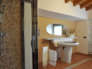 22451113-Ferienwohnung-6-San Felice Del Benaco-300x225-4