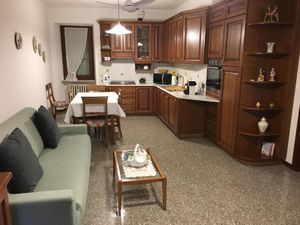 23547844-Ferienwohnung-5-San Felice Del Benaco-300x225-5