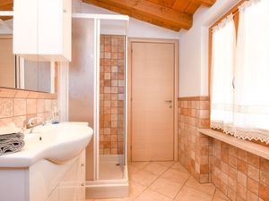 22240875-Ferienwohnung-3-San Felice Del Benaco-300x225-4