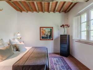 23564918-Ferienwohnung-4-San Gennaro-300x225-1