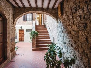 23732920-Ferienwohnung-4-San Gimignano-300x225-3