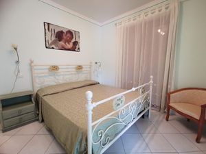 23696915-Ferienwohnung-4-San Giovanni A Piro-300x225-1