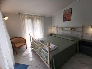 23696912-Ferienwohnung-4-San Giovanni A Piro-300x225-5