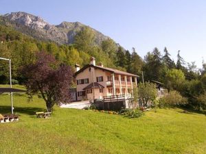 22464653-Ferienwohnung-6-San Gregorio Nelle Alpi-300x225-2