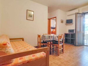 24047842-Ferienwohnung-6-San Michele Al Tagliamento-300x225-5