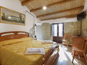 24024434-Ferienwohnung-3-San Piero Patti-300x225-3