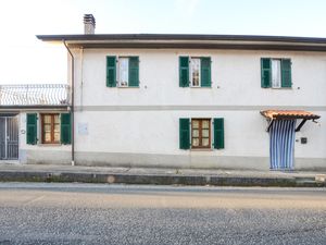 23761053-Ferienwohnung-4-San Terenzo Monti-300x225-4